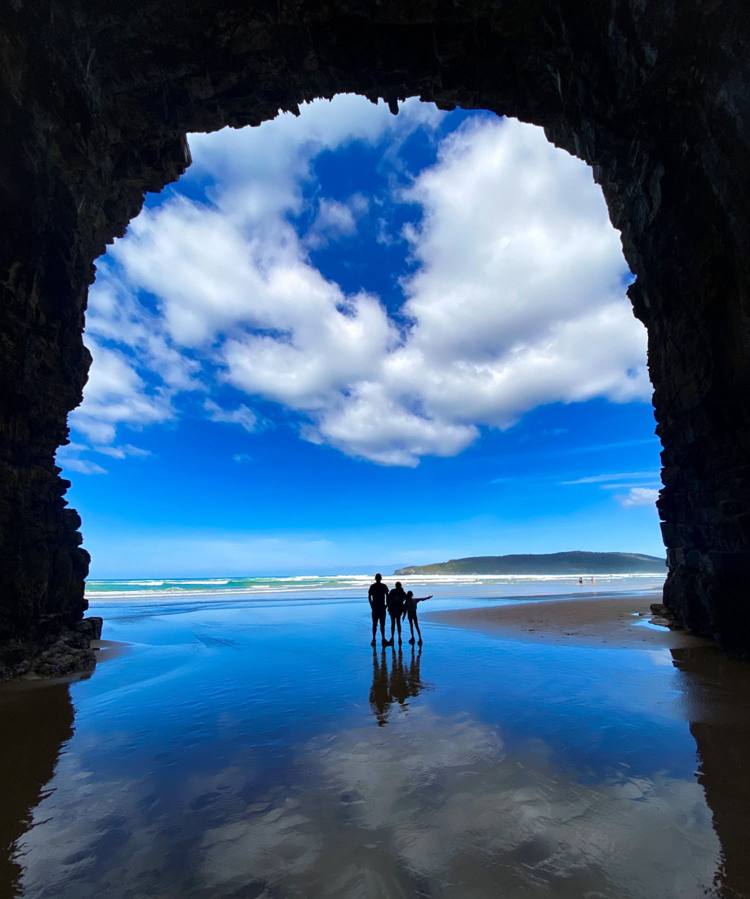 147802 cathedral caves credit lisa given