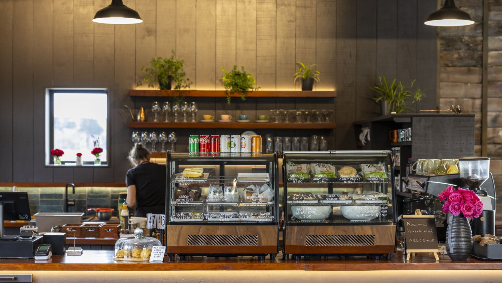 812230 waitahuna station goods shed cafe summer 2025 credit geoff marks 179 web size 1920px