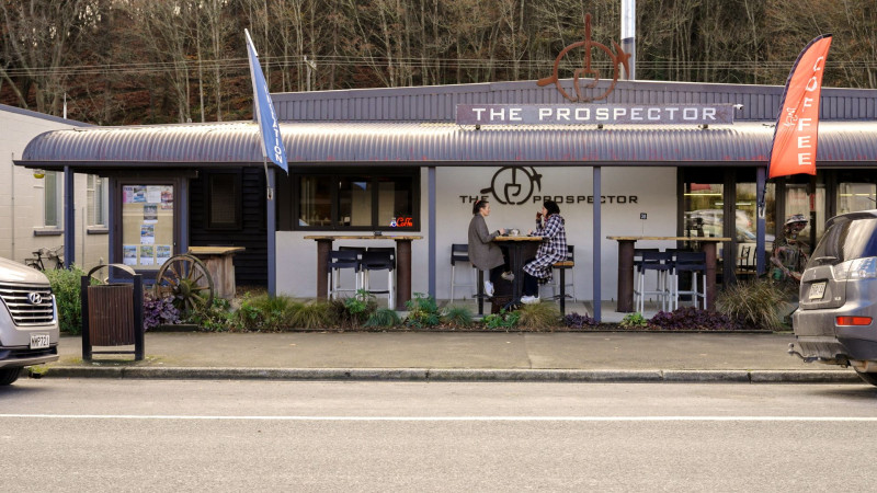652306 0624 clutha prospector cafe 02 web size 1920px